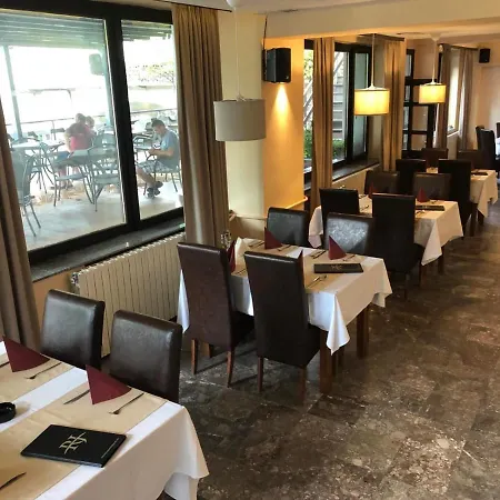 فندق مبيت وإفطار Sobe Na Josanici 3*