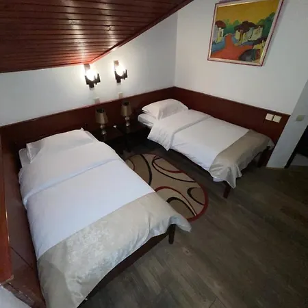 فندق مبيت وإفطار Sobe Na Josanici